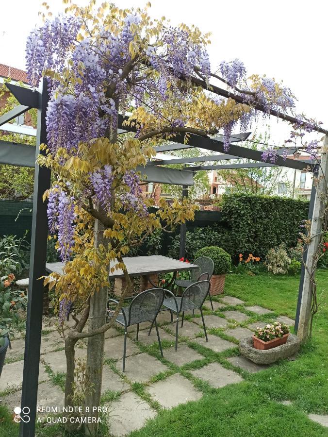 D'Or Duble' Bed And Breakfast Carignano  Экстерьер фото