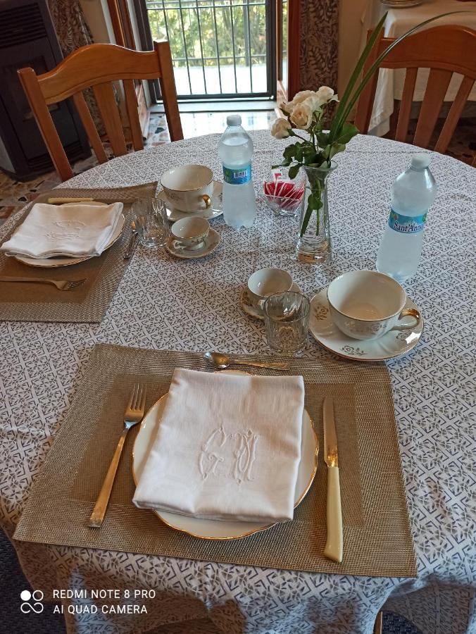 D'Or Duble' Bed And Breakfast Carignano  Экстерьер фото